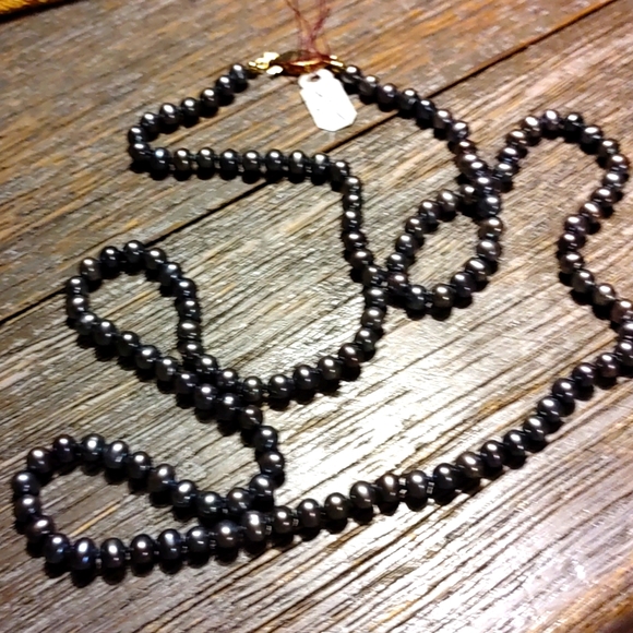 New Peacock Blue pearl Necklace - Picture 3 of 6